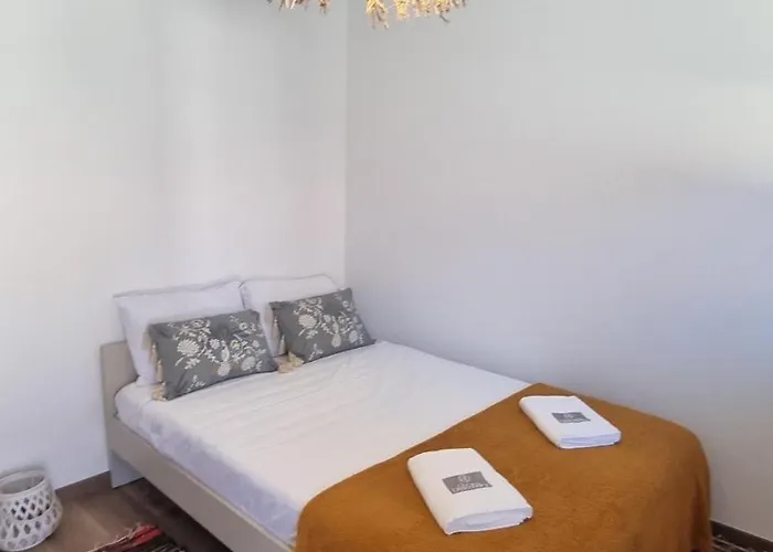 Landsted Eco Charm Discovery Quinta Da Oliveirinha Helenos